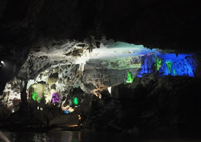 Masterpieces of nature in Phong Nha Cave
